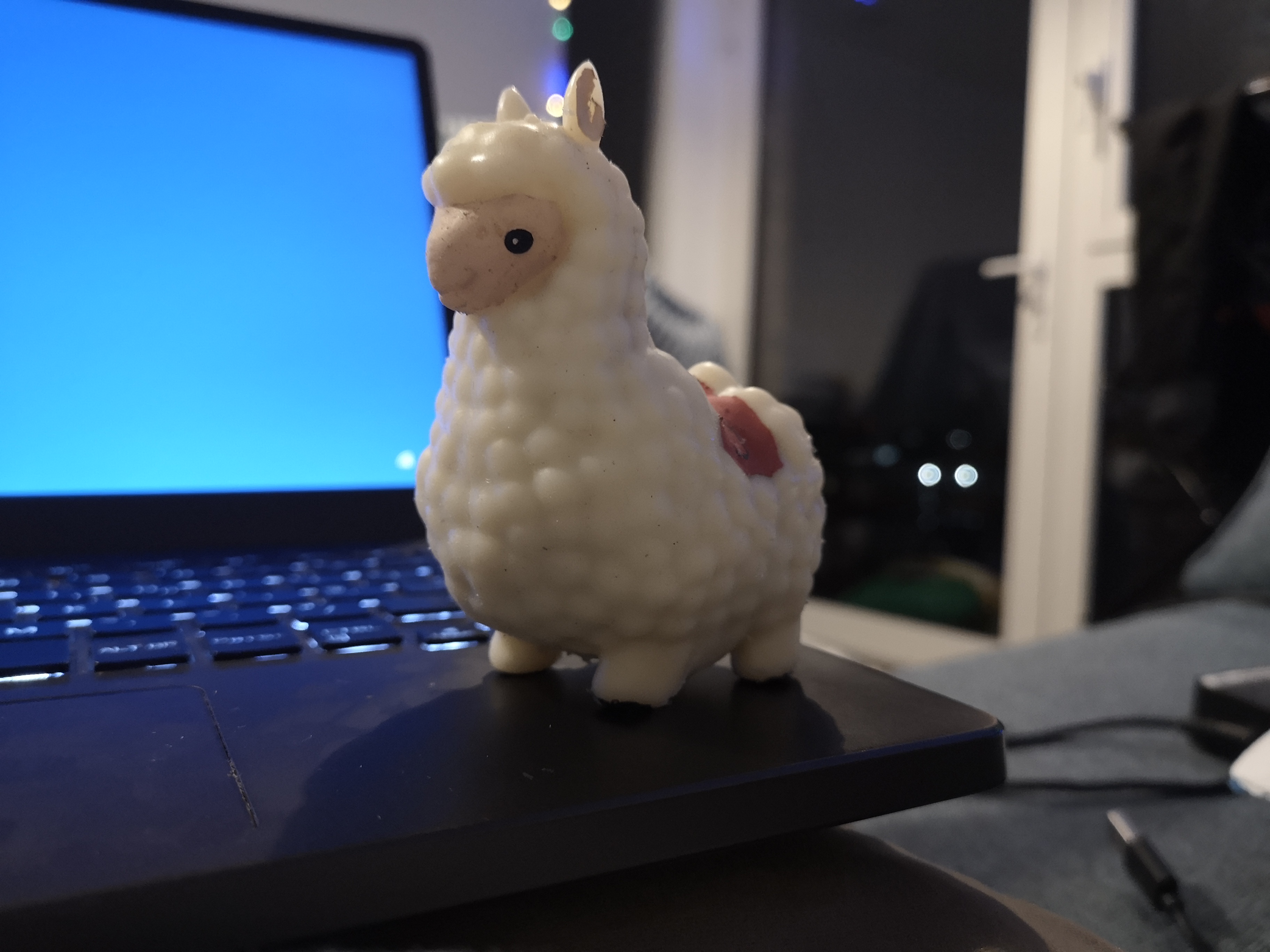 The finished llama bot from the side