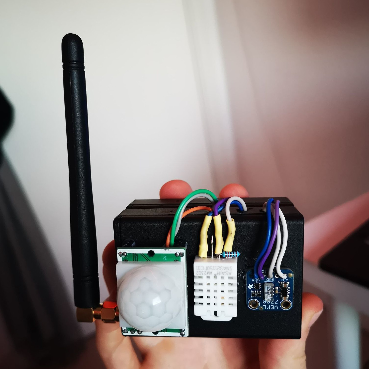 The Arduino monitoring hardware with sensors and radio module