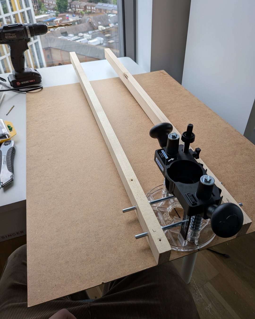 A homemade router jig for cutting the shell evenly